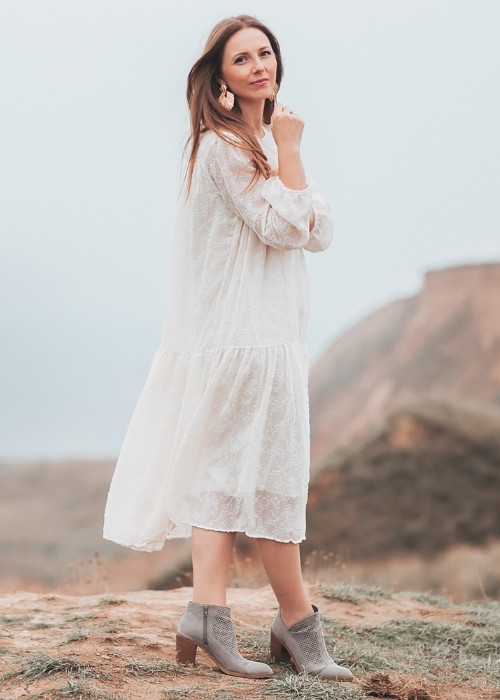 The Flowy Dress & Cowboy Boots Duo