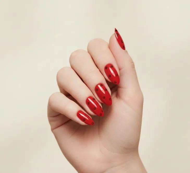 Tomato Red & Cherry Black nails